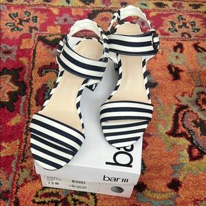 Bar III Women's Navy and White Striped Sandals
